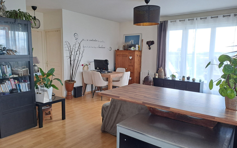 
Appartement T3 Saint Aubin D'Aubigné
 - Photo 5