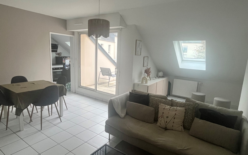 
Appartement Saint Grégoire centre 45 m2  environ et terrasse.
 - Photo 10