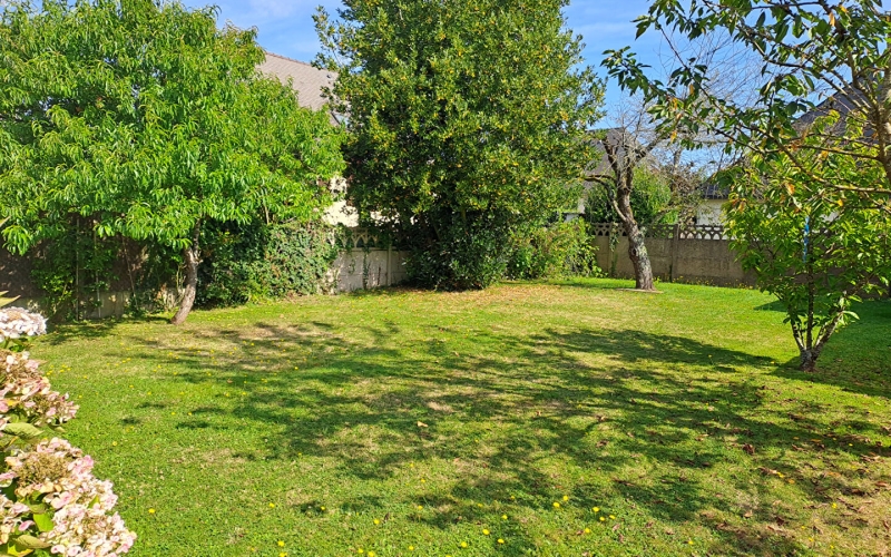 
Centre ville, maison 130m2, 4 chambres.
 - Photo 2