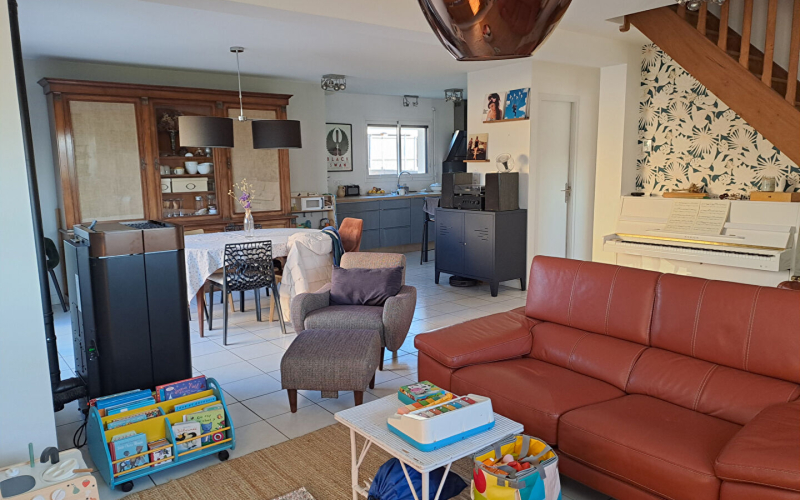 
Maison  6 pièces - Sens de Bretagne !
 - Photo 2