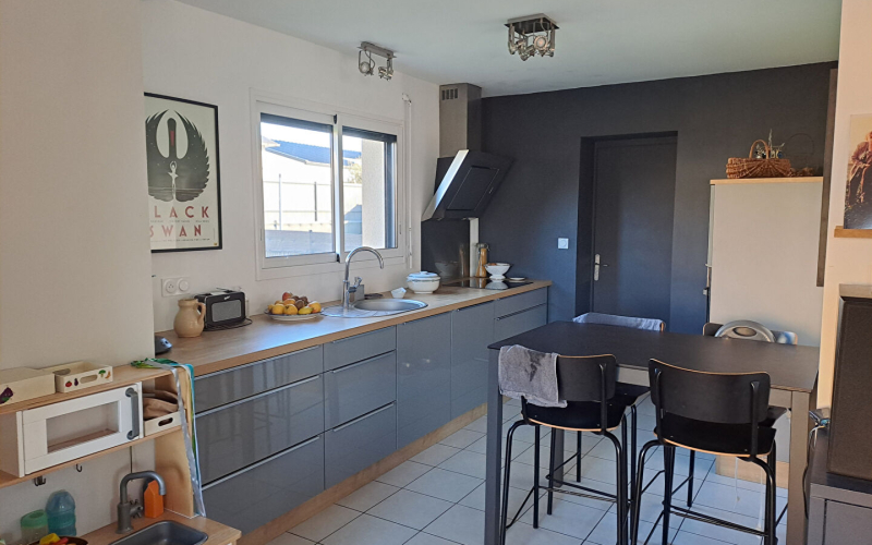 
Maison  6 pièces - Sens de Bretagne !
 - Photo 3